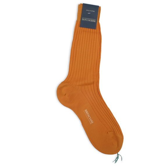 Socken in sattem Orange mit Rippen von Calzificio M Bresciani