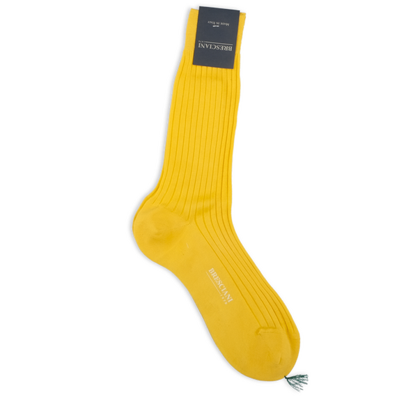 Socken in strahlendem Gelb mit Rippen von Calzificio M Bresciani