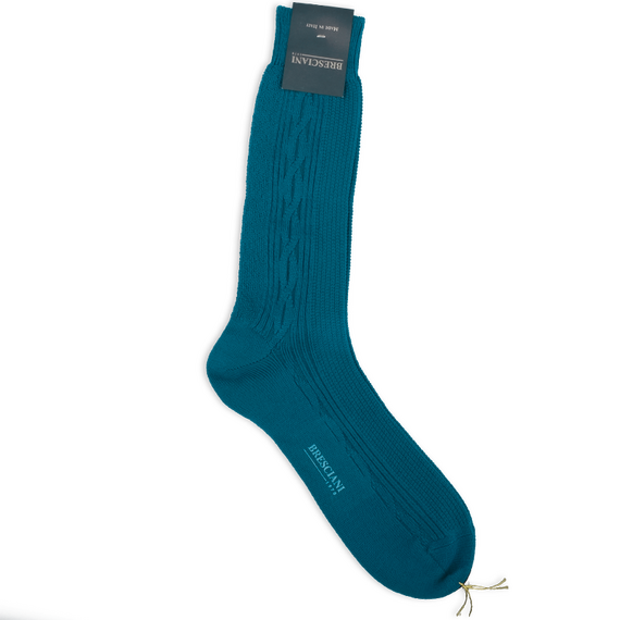 Socken in Cyan-Blau mit Zopfmuster von Calzificio M Bresciani